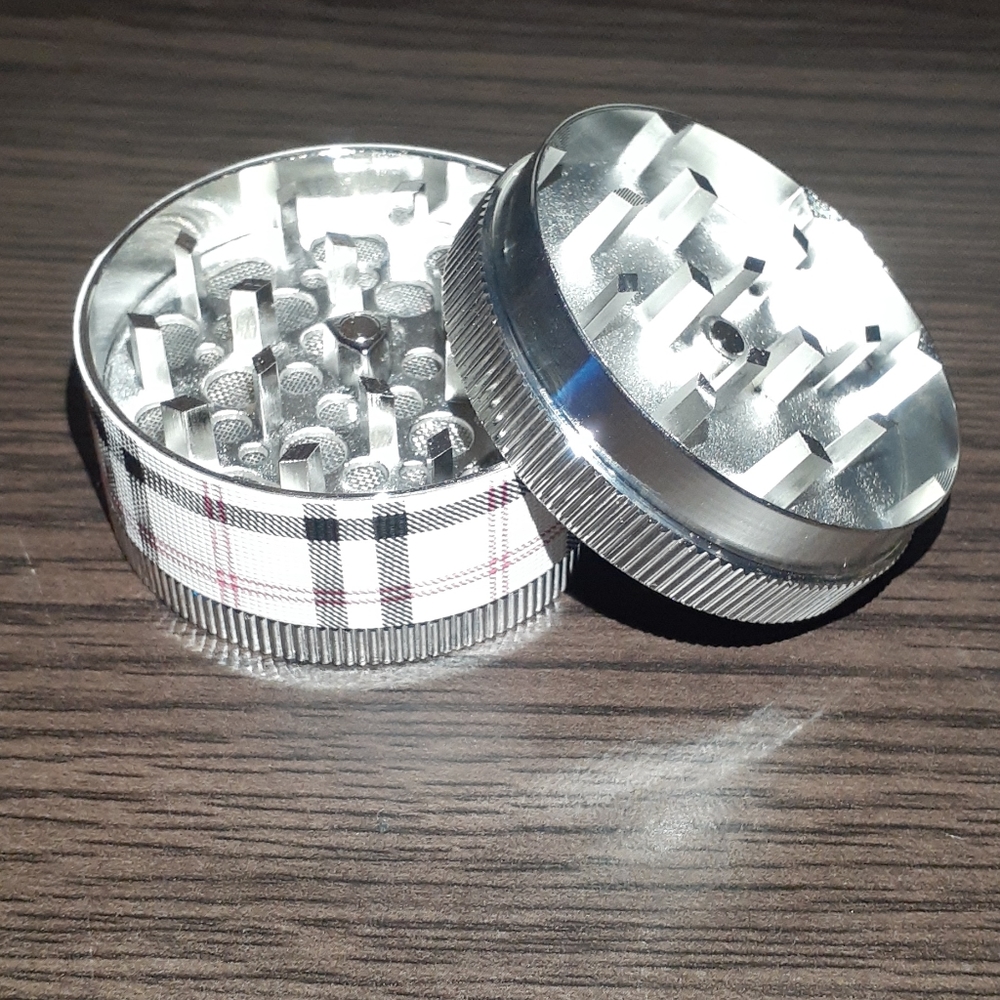 Metal Grinder - Picture 2 of 4